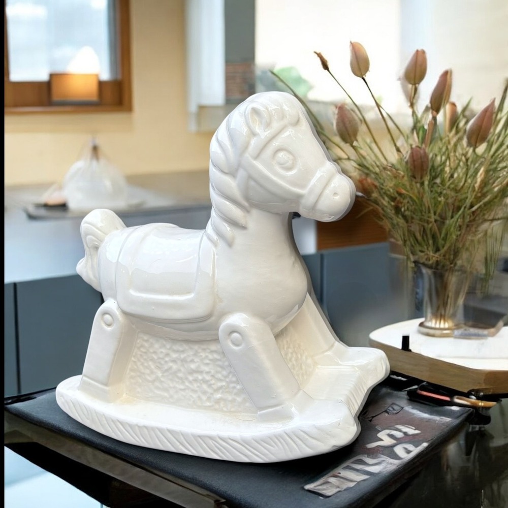 Baby Nursery Decor Ceramic Rocking Horse Fiqurine White‎ Glaze